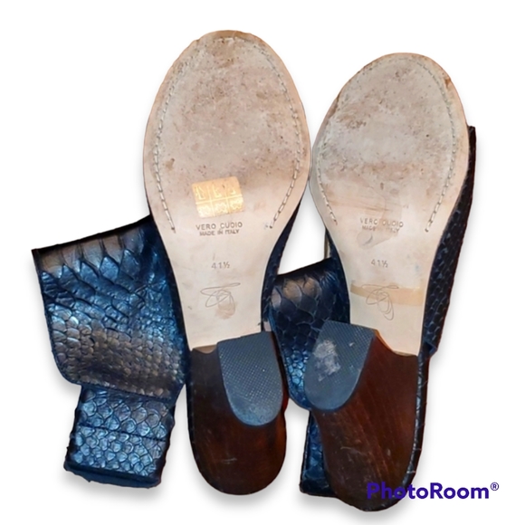 Zero + Maria Cornejo Black Snake Embossed Leather Mules - Picture 9 of 10